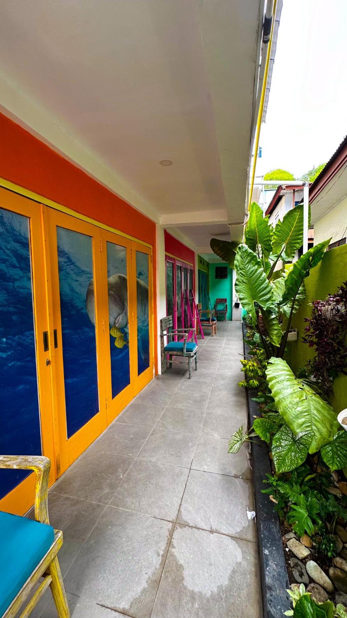 Dragon Dive Komodo Dive Resort Labuan Bajo Buitenkant foto